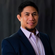 Headshot of Leo Arguelles, PT, DPT