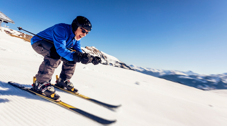 skiing-on-snow_750x419.jpg